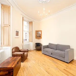 diagon-alley-apartment.edinburghhotelsuk.org/